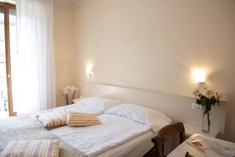 Hotel Belvedere Hotel in Torri del Benaco