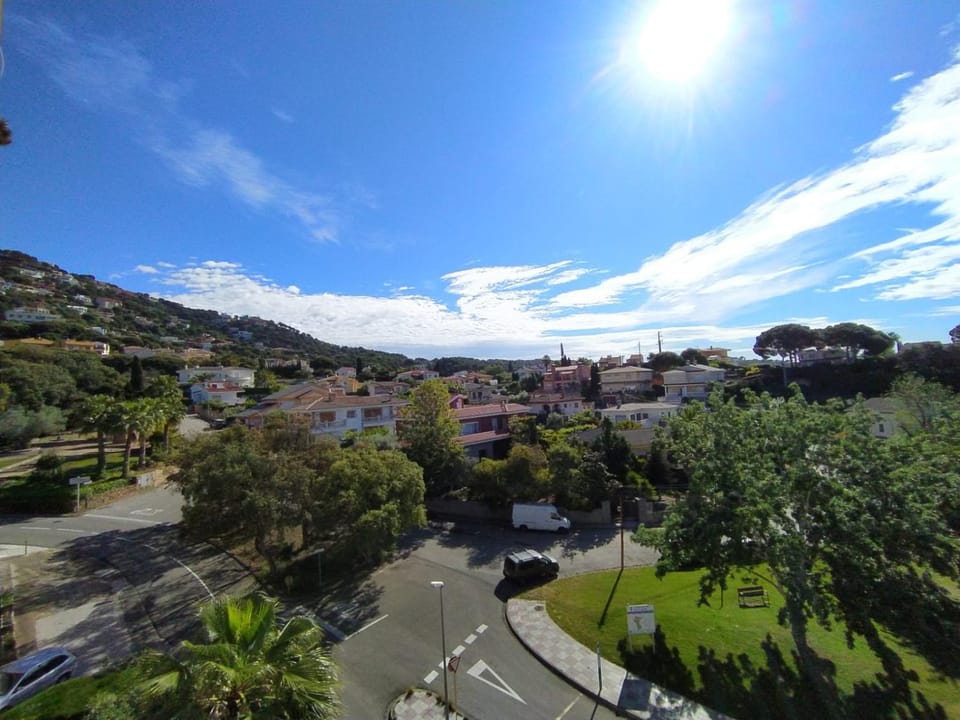 View (from property/room), Mountain view, Street view