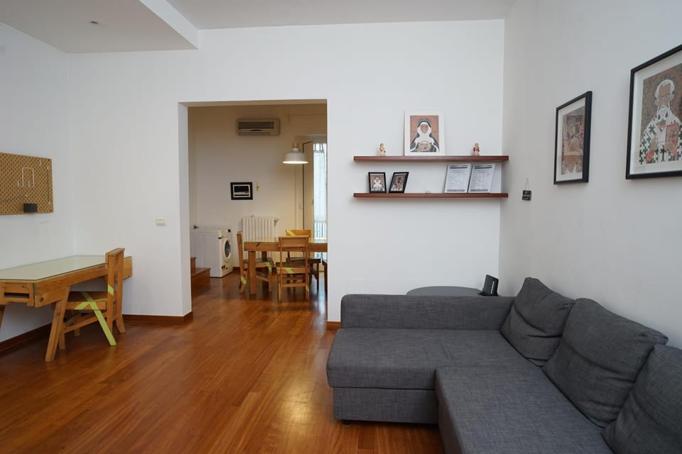 Manzoni House Apartment in Bari