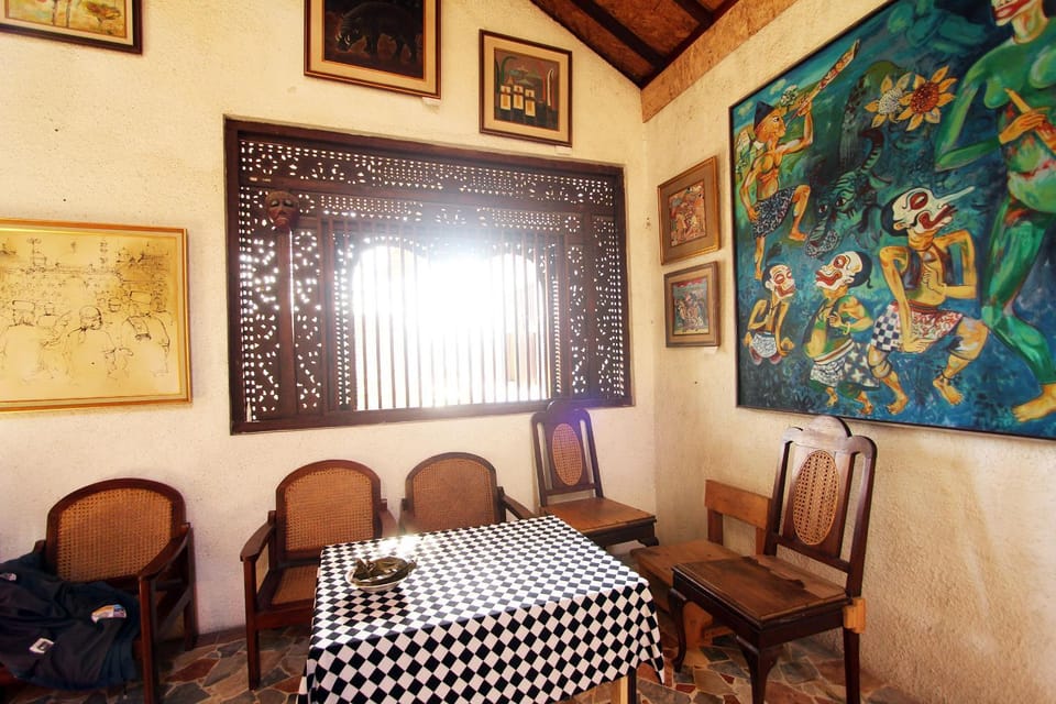 Coffee/tea facilities, Seating area, Dining area