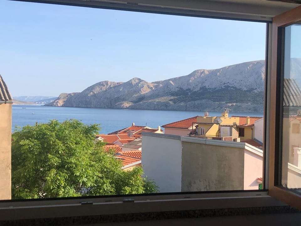 Day, Natural landscape, Mountain view, Sea view