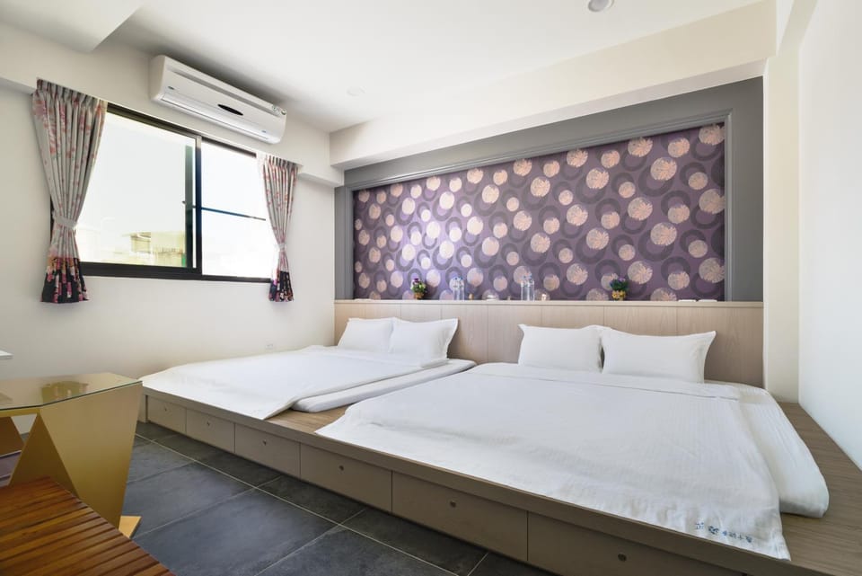 bunk bed