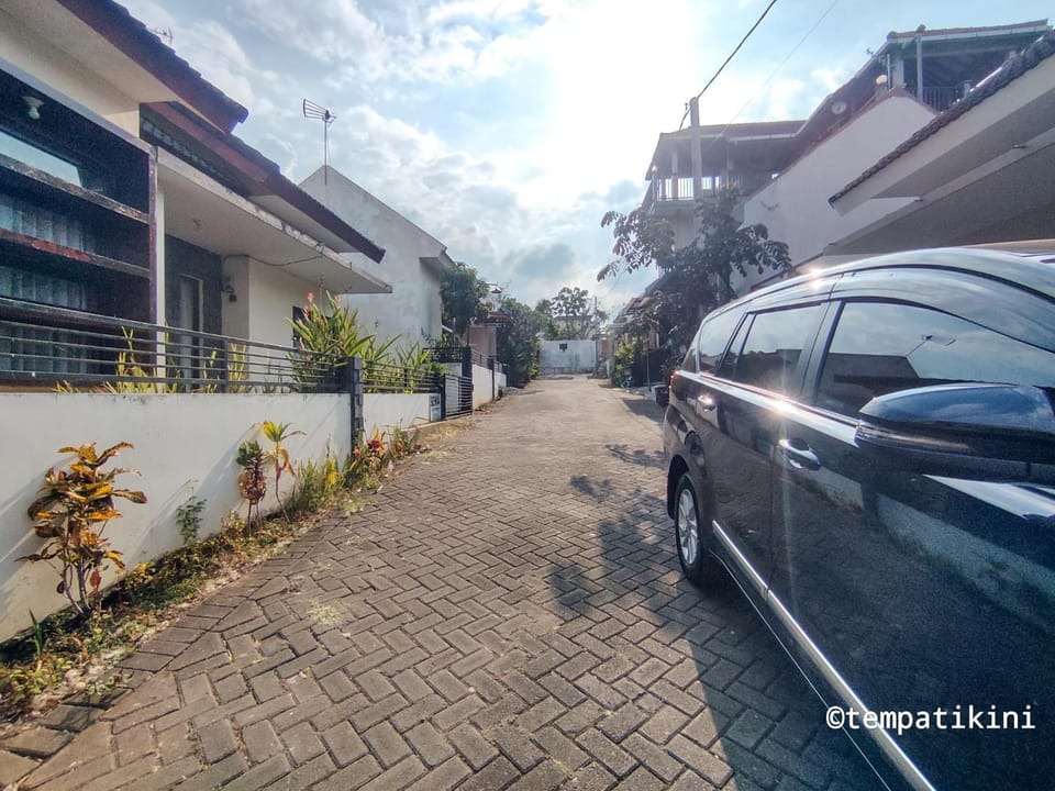 Abghan Home Batu 2BR House in Batu
