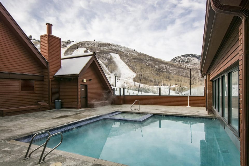 Mountain view, Swimming pool