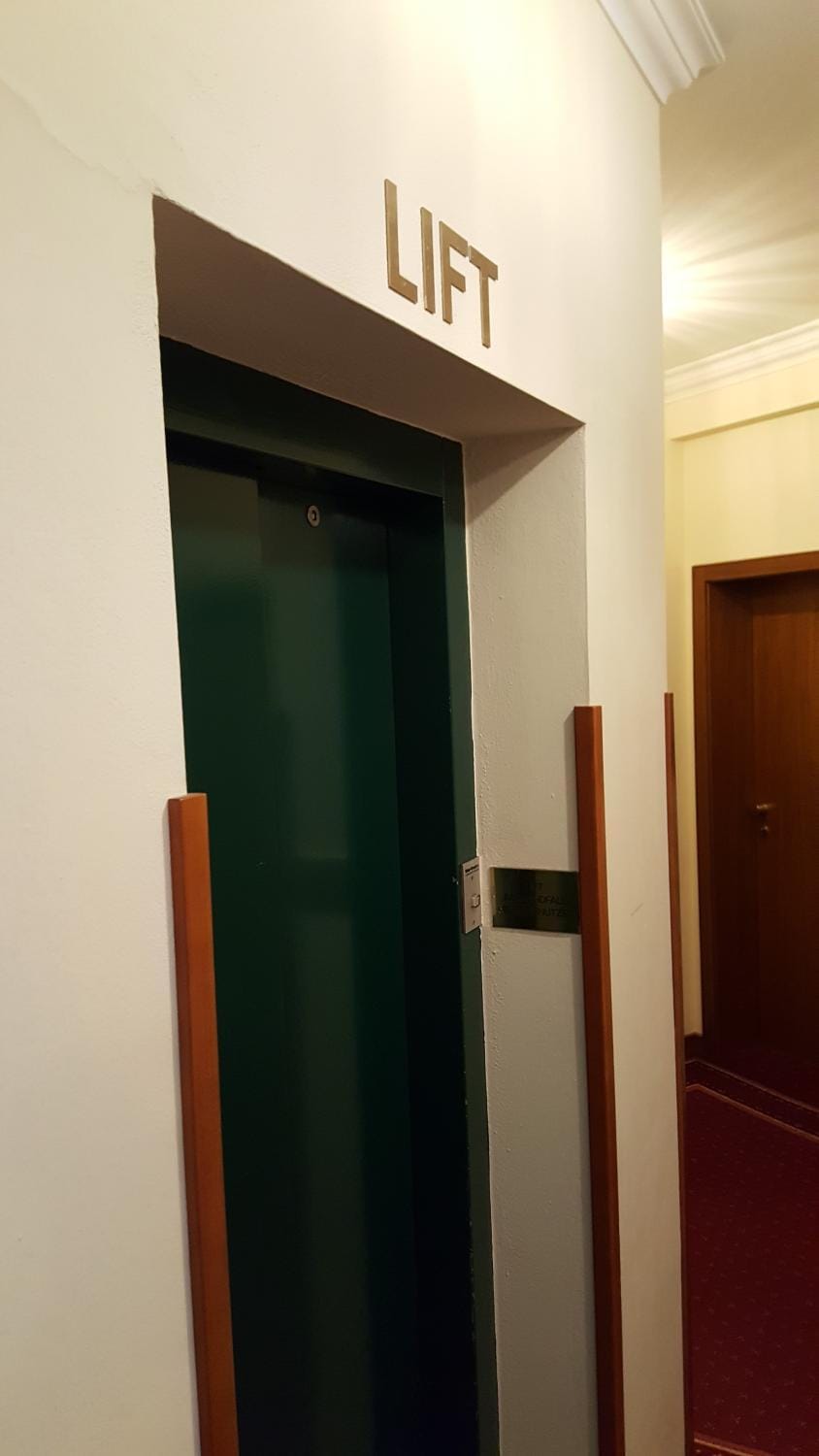 elevator