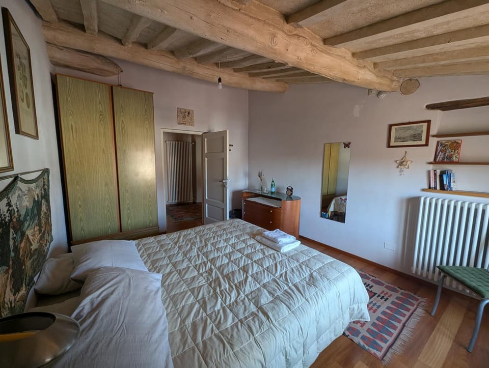 da Francesco rooms Bed and Breakfast in Capannori