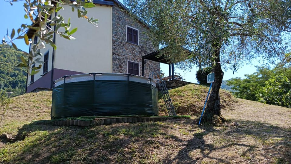 Ca Giacomo House in Province of Massa and Carrara