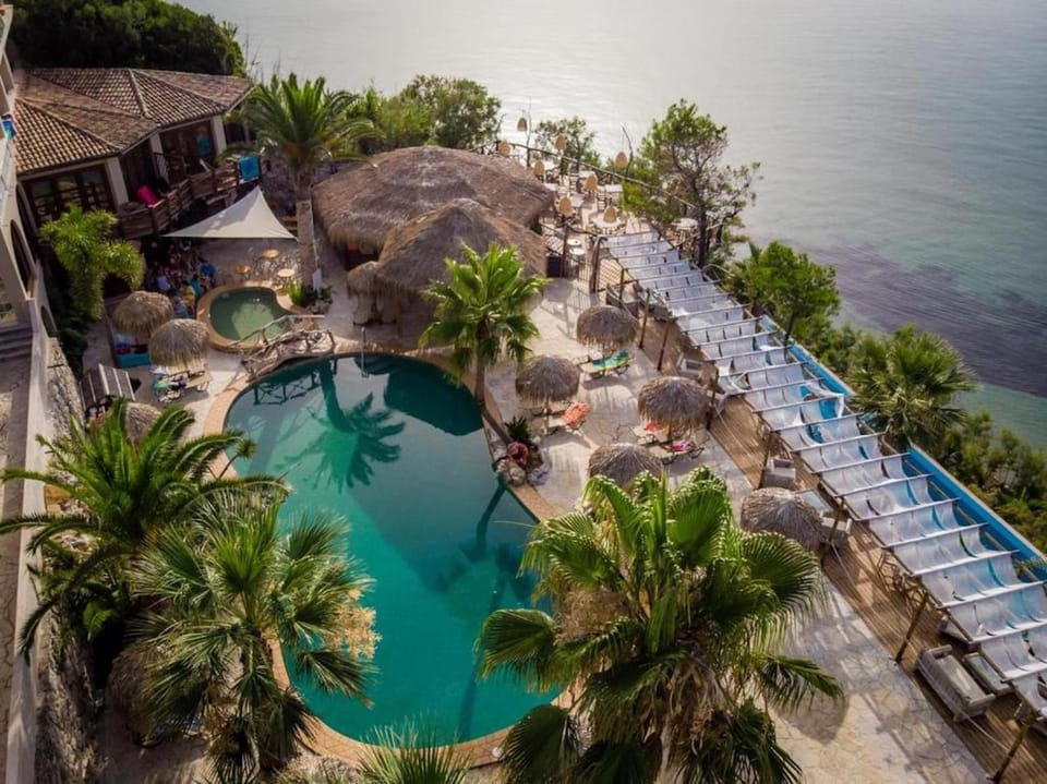 Nearby landmark, Day, Natural landscape, Bird's eye view, Pool view, Sea view, Swimming pool, sunbed