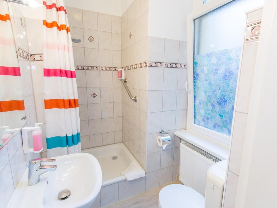 Pension Marie Prenzlauer Berg Bed and Breakfast in Berlin