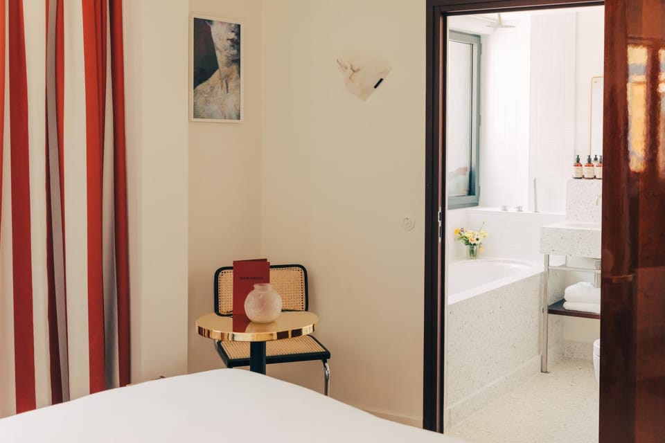 Bathroom, Bath