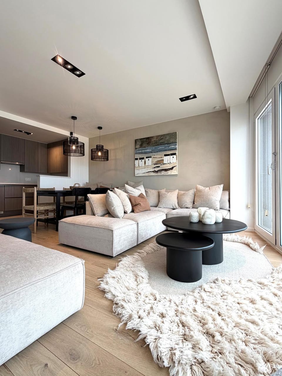 Kitchen or kitchenette, Living room, Seating area