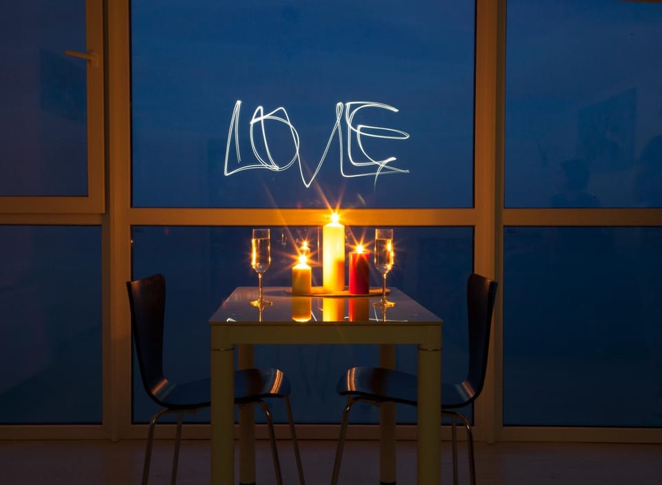 Night, Summer, TV and multimedia, Coffee/tea facilities, Living room, Dining area, Beach, Bedroom, Sea view, Sunset