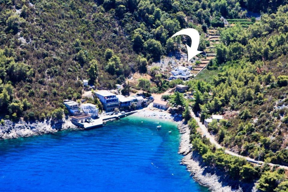 Property building, Neighbourhood, Bird's eye view, Beach, Sea view