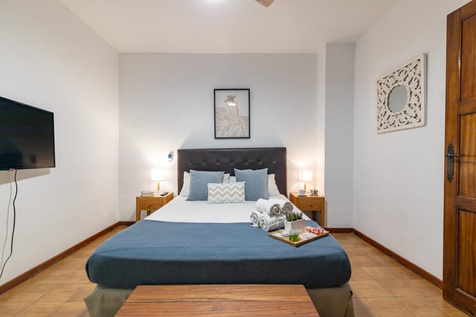 Bed, Bedroom