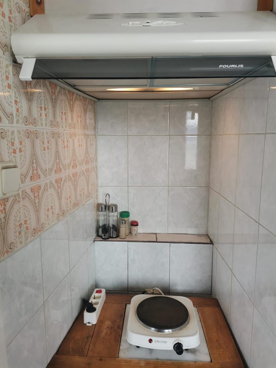Kitchen or kitchenette, stove
