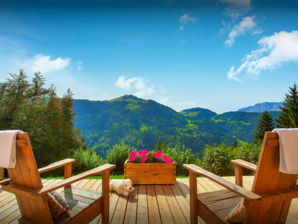 Spring, Balcony/Terrace