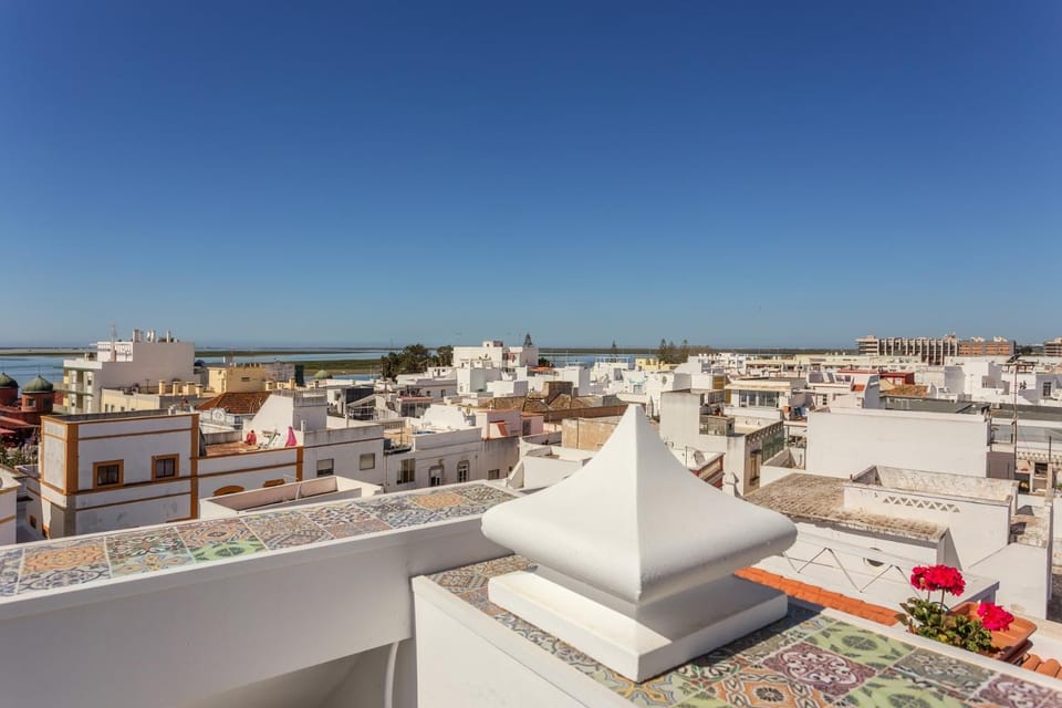 Balcony/Terrace, City view