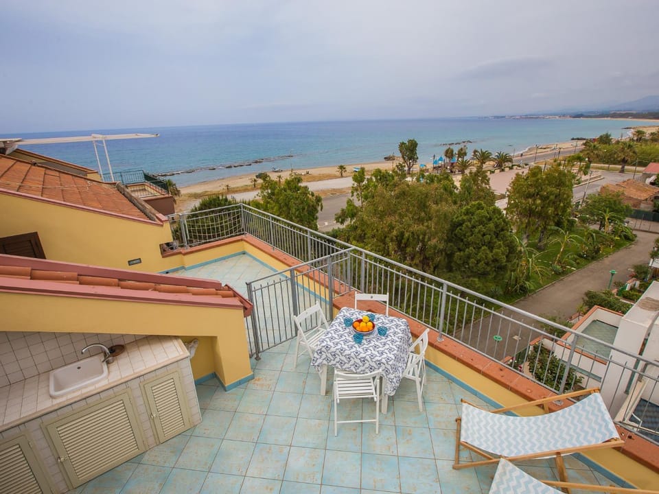 Balcony/Terrace, Dining area, Sea view