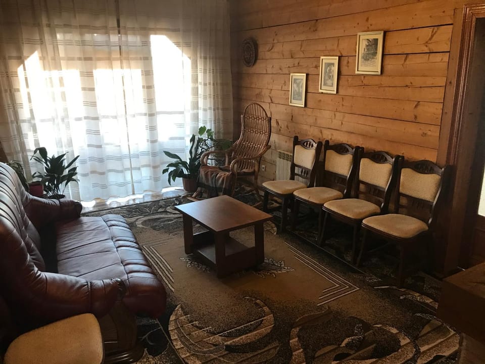 Садиба Червона калина Private estate Chervona Kalyna Bed and Breakfast in Ukraine