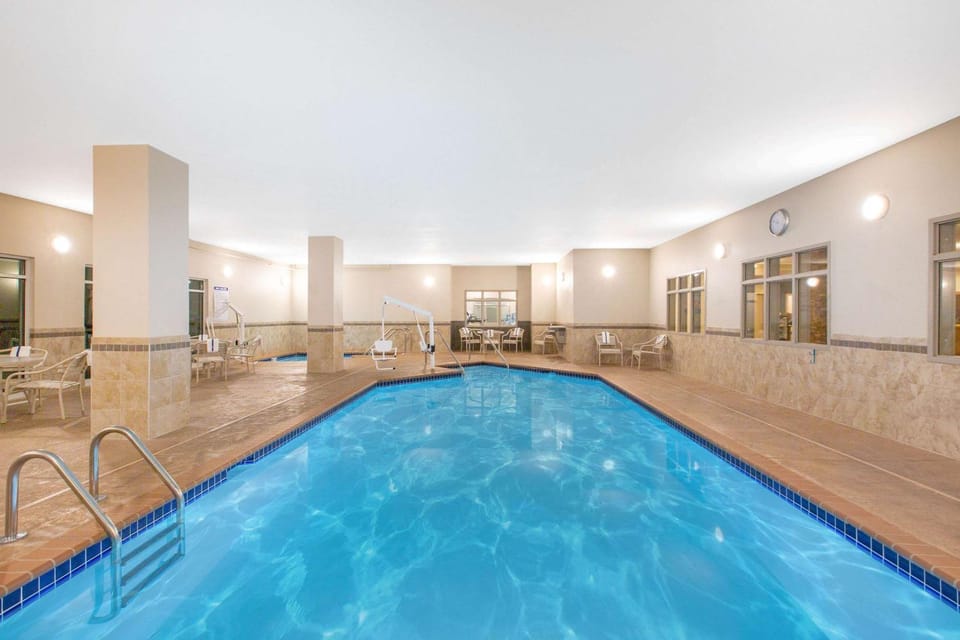 On site, Pool view, Swimming pool