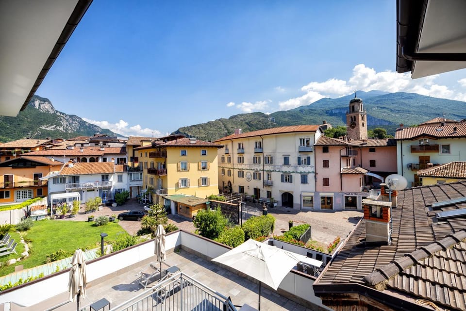 Property building, View (from property/room), View (from property/room), City view, City view