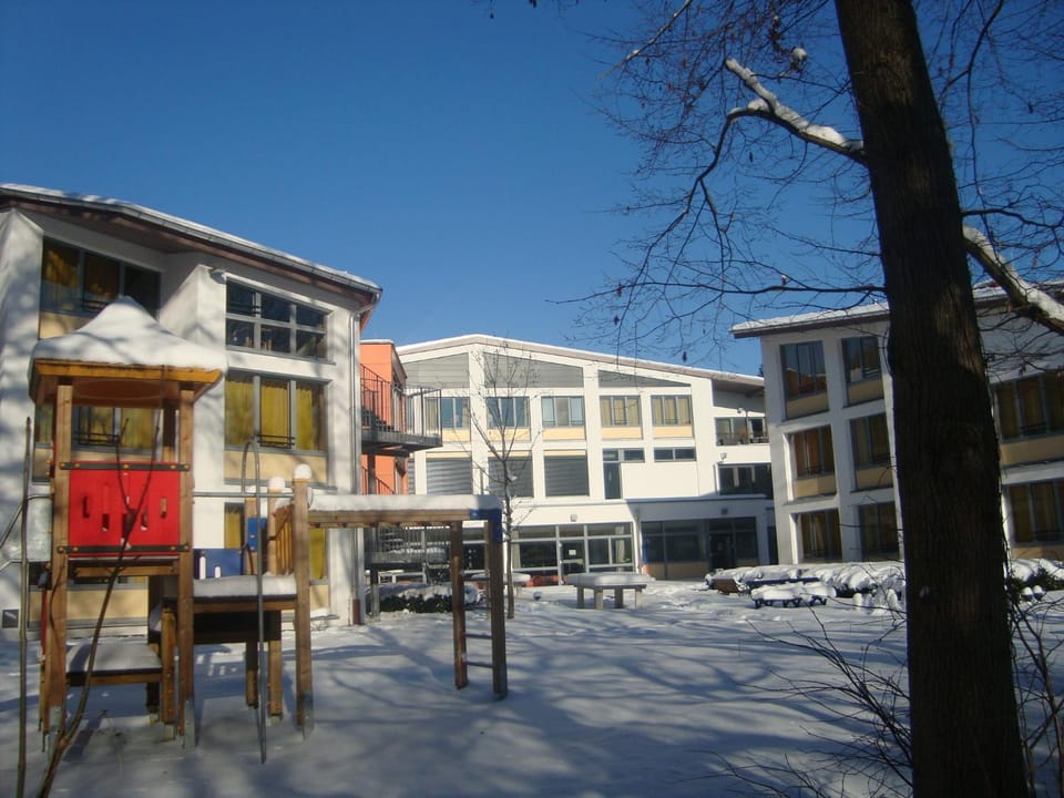Neighbourhood, Children play ground, Garden