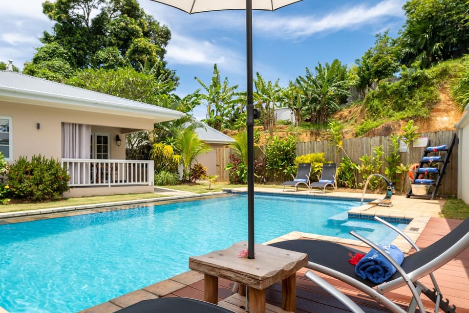 Neighbourhood, Natural landscape, Garden, Balcony/Terrace, Garden view, Mountain view, Pool view, Swimming pool, Swimming pool, Family
