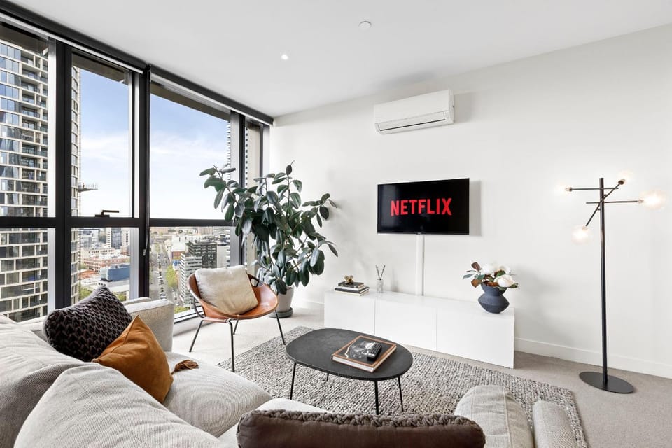 TV and multimedia, Living room, Seating area