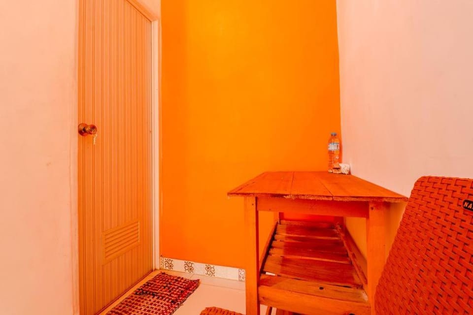 Pinky Guest House Syariah Kota Batu Bed and Breakfast in Batu