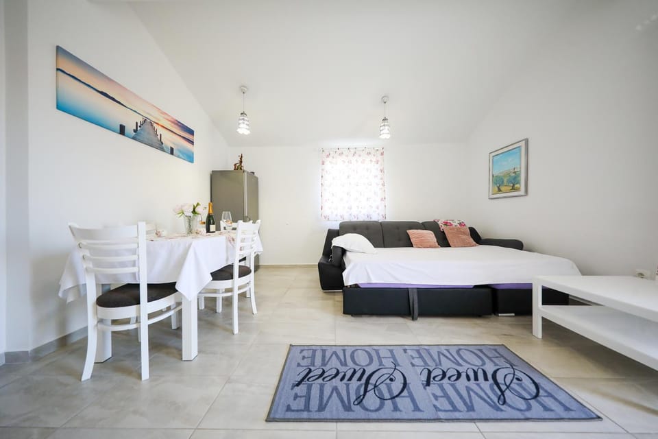 Holiday Home Ana House in Zadar County