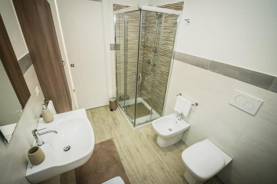 Shower, Bathroom, Photo of the whole room