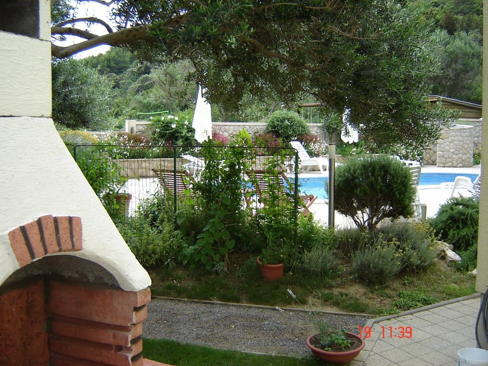 BBQ facilities, Garden, Swimming pool