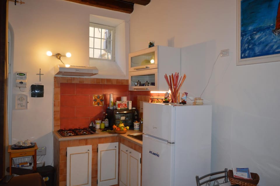 Kitchen or kitchenette, Other, pet friendly