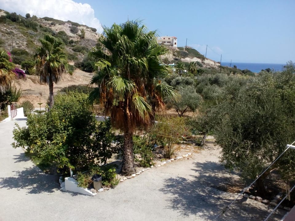 Denise Apartments Kefalos Apartment hotel in Kefalos