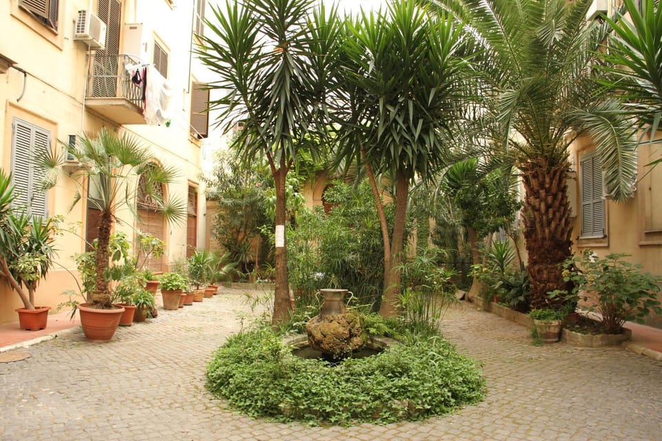 Garden, Garden, Area and facilities
