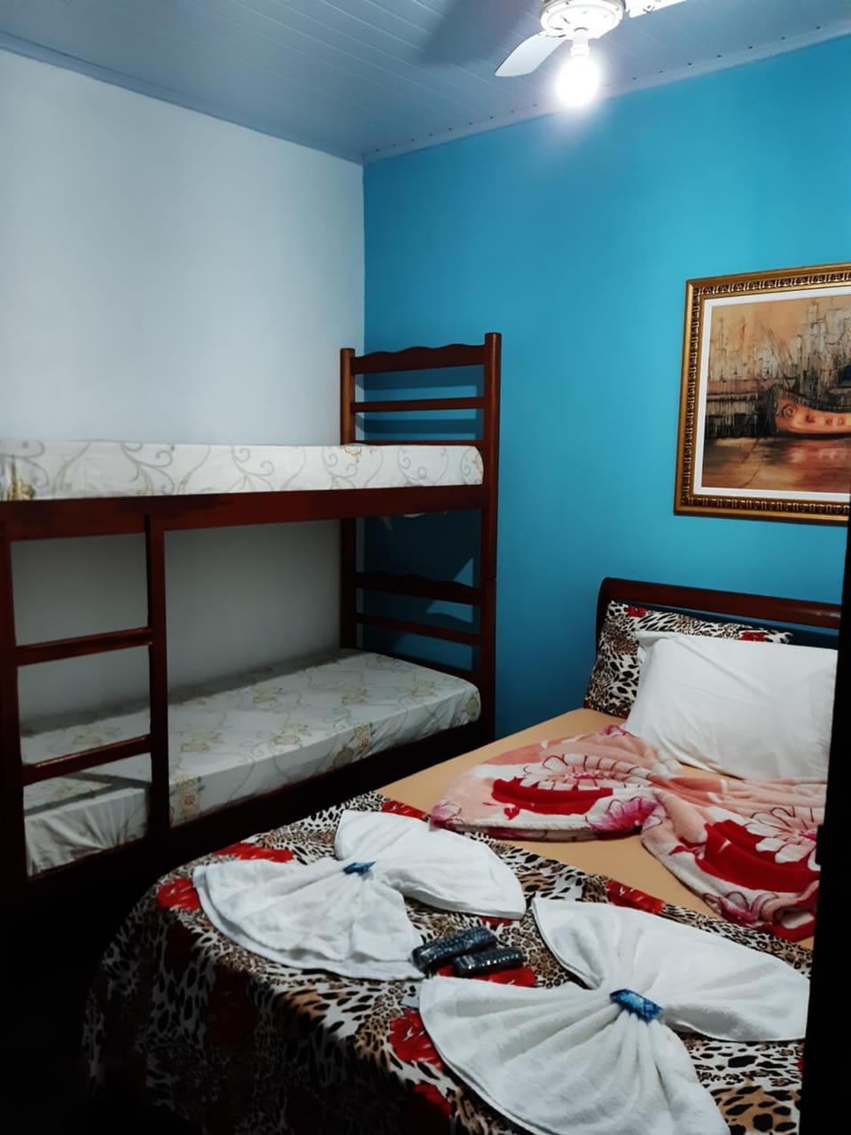 bunk bed