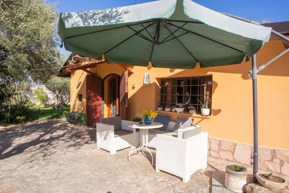 Property building, Garden view, Internal: Not applicable to any particular room