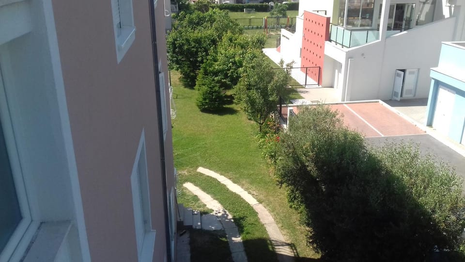 Neighbourhood