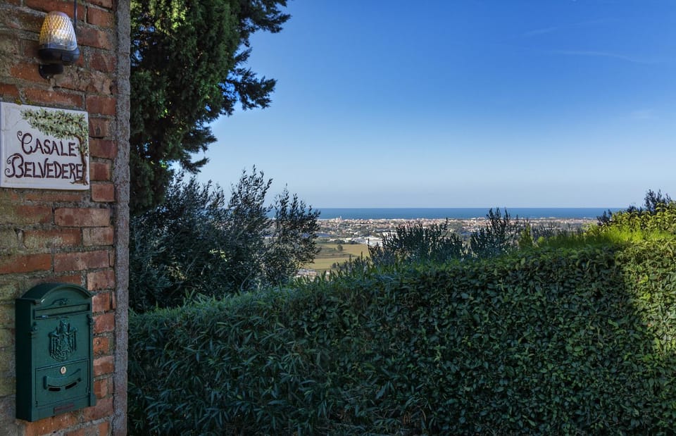 Casale Belvedere "Il Melograno" House in Emilia-Romagna