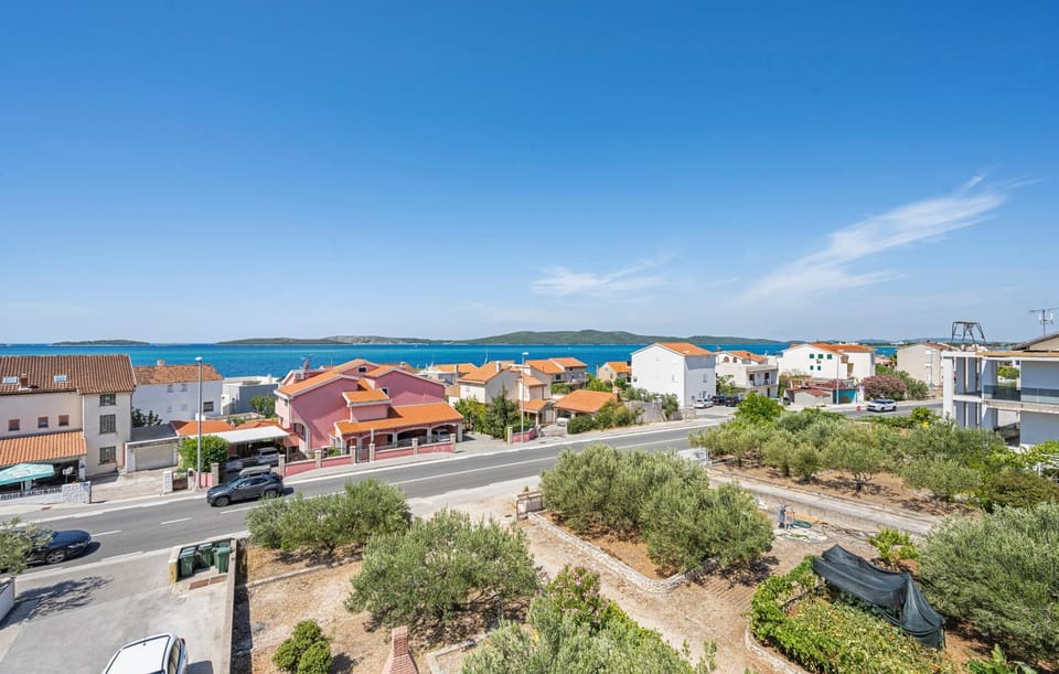 BRODARICA PENTHOUSE 4+2, SEA VIEW Apartment in Šibenik-Knin County, Croatia