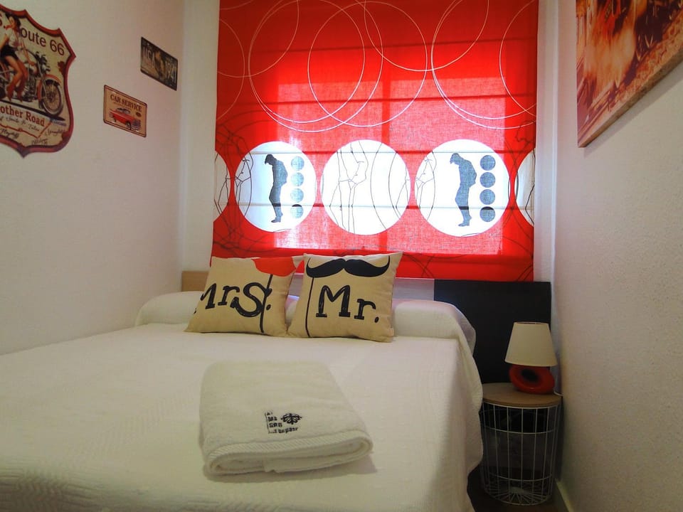 Bed, Bedroom