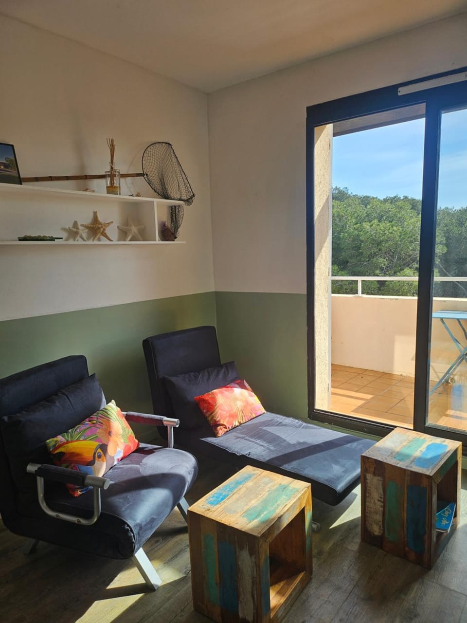 Domaine de la Coudoulière, T2 climatisé terrasse vue mer sans vis à vis plage à 100m Apartment in Six-Fours-les-Plages