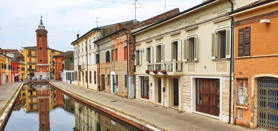 Property building, Day, Neighbourhood, City view, Landmark view