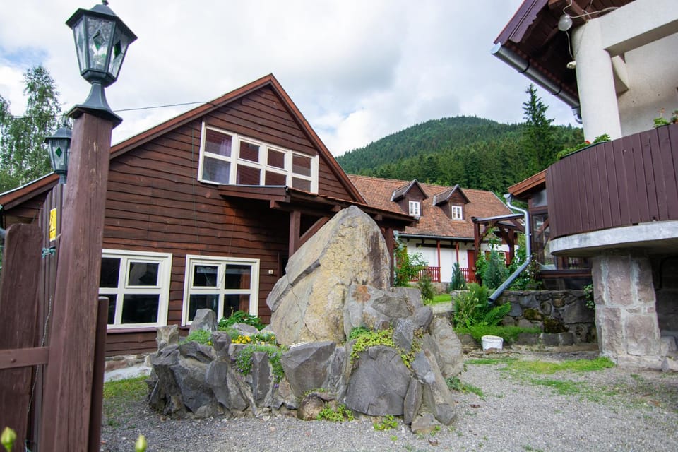 Pension Csomád Bed and Breakfast in Brașov County