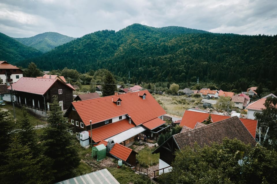 Pension Csomád Bed and Breakfast in Brașov County