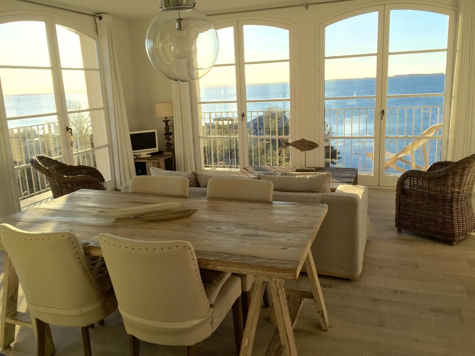 Dining area, Sea view