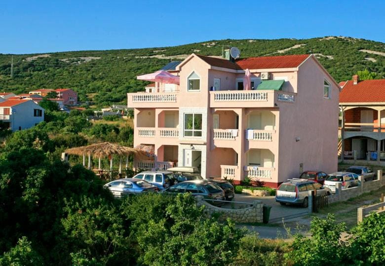 Apartments Mirjana - Stara Novalja Apartment in Novalja