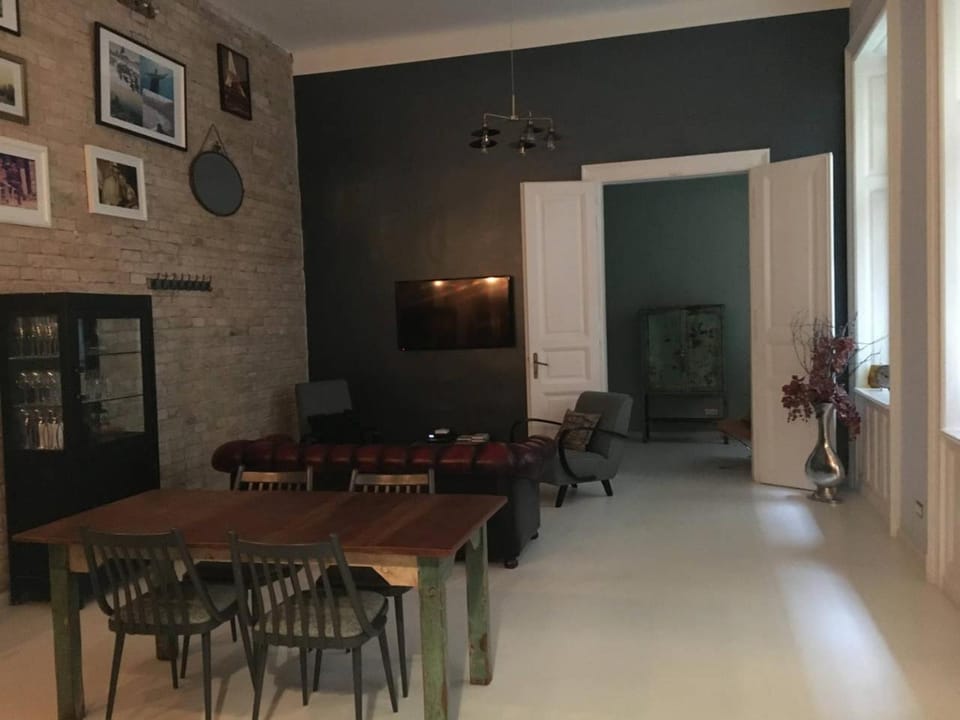Central Location Budapest Exclusive Apartment Apartment in Budapest
