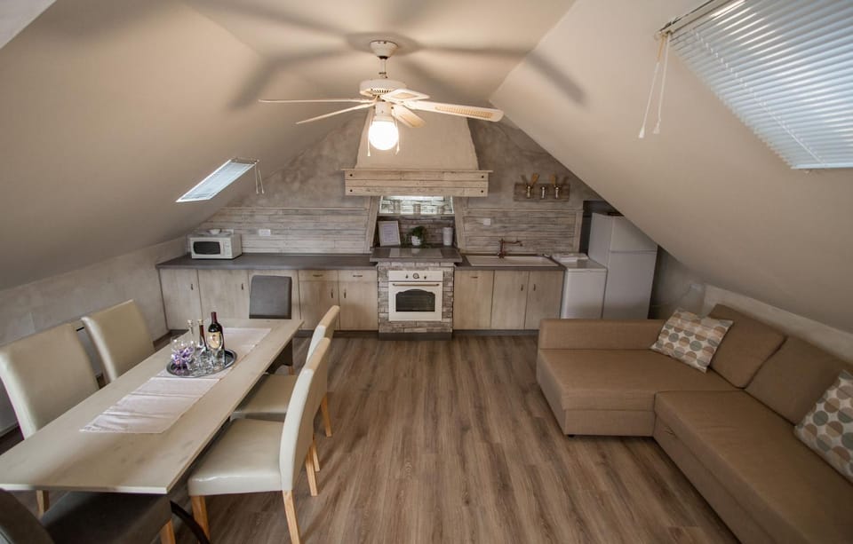 Kitchen or kitchenette, Living room, Photo of the whole room, Dining area, bunk bed