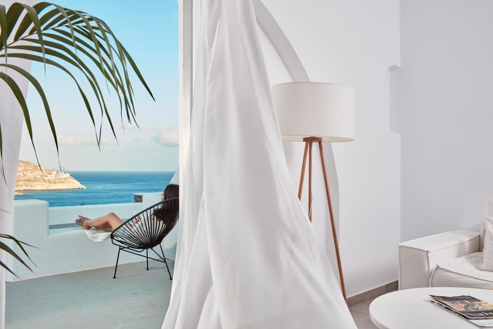 Day, Balcony/Terrace, Seating area, Sea view